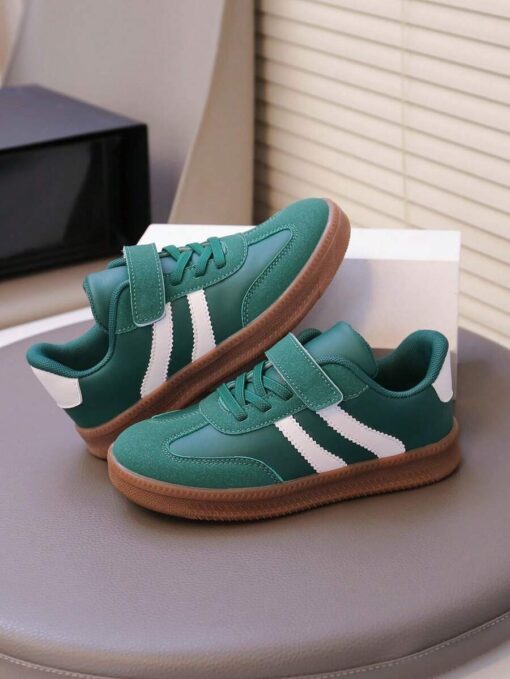 Kids’ Retro Green Sneakers with Velcro Strap